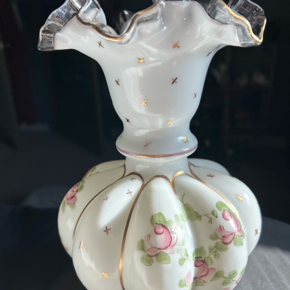 Fenton White and Gold Vase with Graceful Accents - Picture 2 of 9